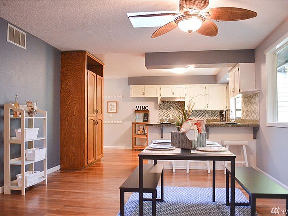 4th image of 3405 109th Street Ct NW
