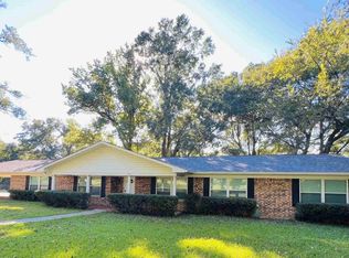 6511 Harris Ln, Texarkana, AR 71854