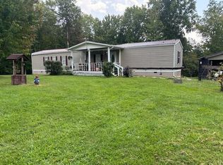 1123 War Fork Rd, McKee, KY 40447