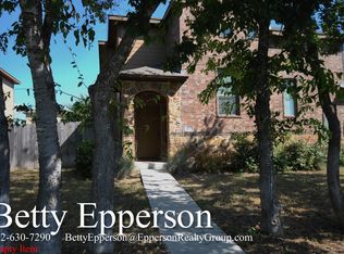 207 N College St, Georgetown, TX 78626