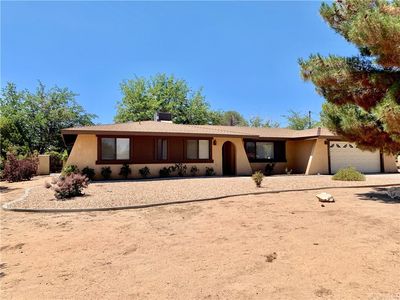 19215 Kinai Rd, Apple Valley, CA, 92307