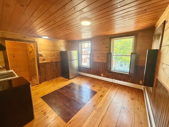 47 2nd St #2L