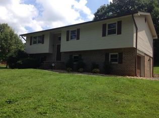3125 Vista Dr NW, Cleveland, TN 37312