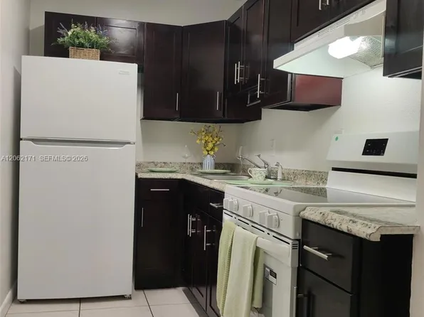 5970 NE 18th Ave #709, Fort Lauderdale, FL 33334