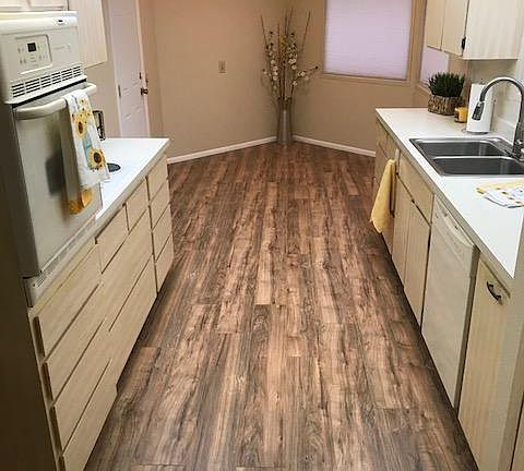 4th image of 10405 W Loma Blanca Dr
