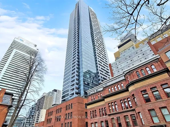 5 Saint Joseph St, Toronto, ON