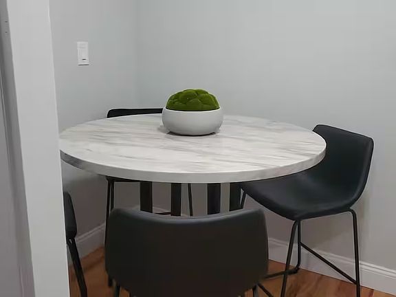 4th image of 140 S 10th Ave APT 3
