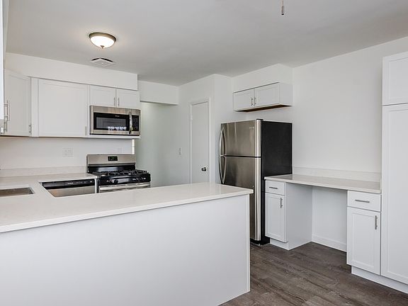 5th image of 1329 N Latrobe Ave #2