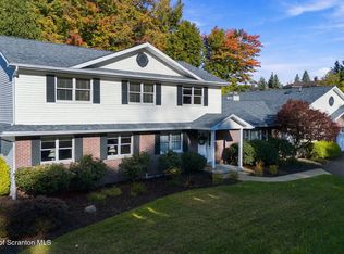 117 Echo Dr, Clarks Summit, PA 18411