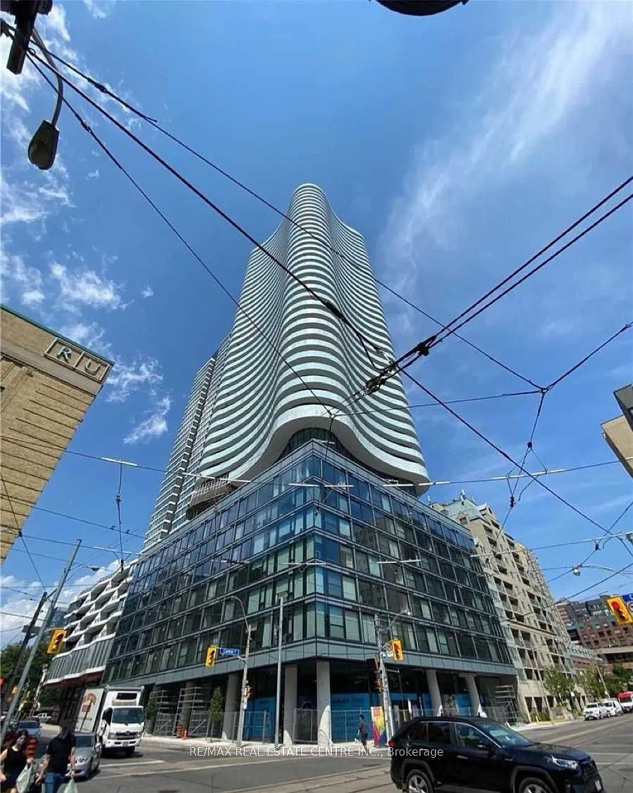 1 bed, $2,400 — Photo 1