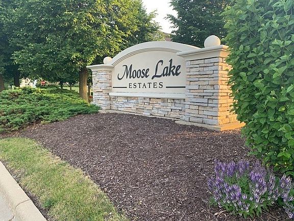 3rd image of 531 Prairie Ridge Ln