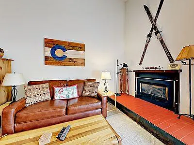 Cozy gas fireplace!