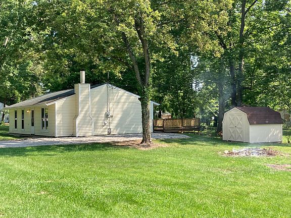 2nd image of 8910 Canna Dr