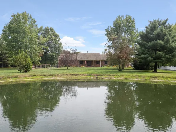 3568 Calumet Dr, Cincinnati, OH 45245