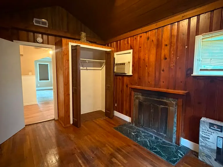 20852 Ridgemont Rd — Photo 9