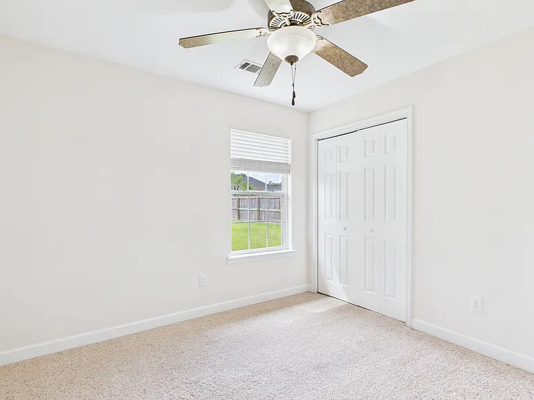 129 Grandview Dr — Photo 20