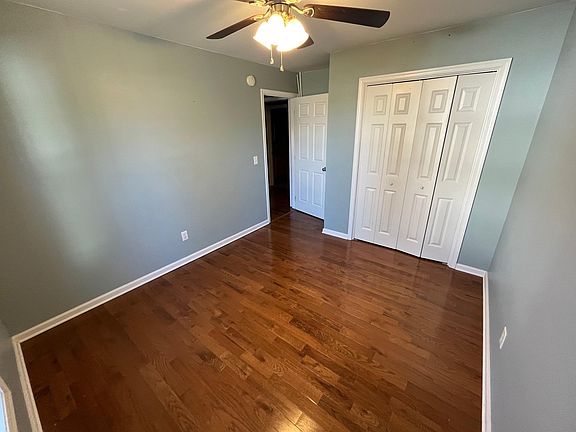 2nd image of 100 Jones St