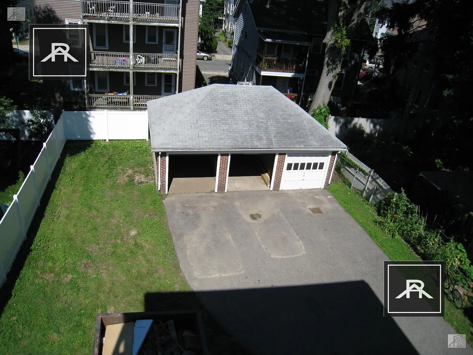 3 bed, 1.0 bath, $3,750 — Photo 4
