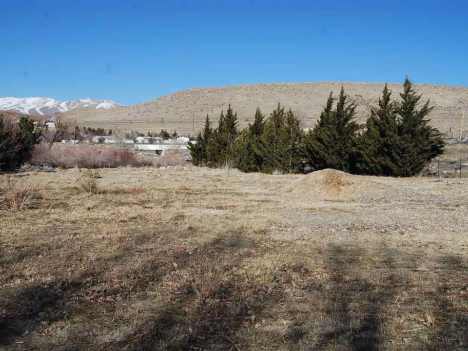 2nd image of 6925 Eagle Creek Ct