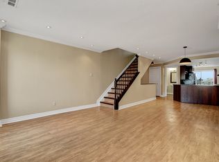 565 Lakeridge Dr, Ottawa, ON K4A 0H3