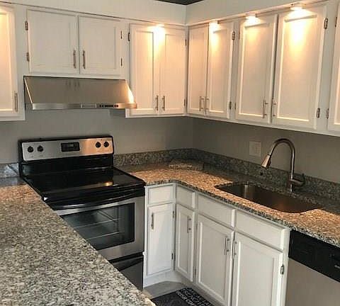 5th image of 5206 Cedarbend Dr APT 1