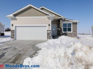 13120 Cypress Point, Lincoln, NE 68527