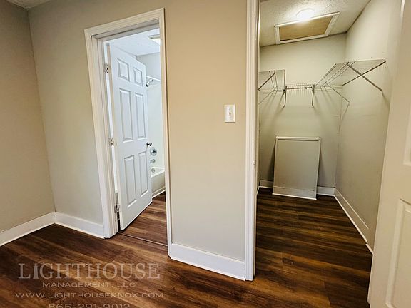 5th image of 2718 Louise Ave