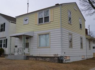 1101 S 84th St, West Allis, WI 53214