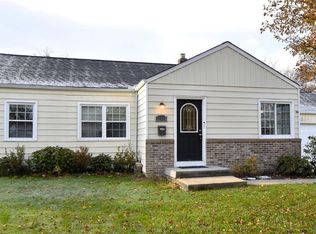 32728 Baldwin Rd, Solon, OH 44139