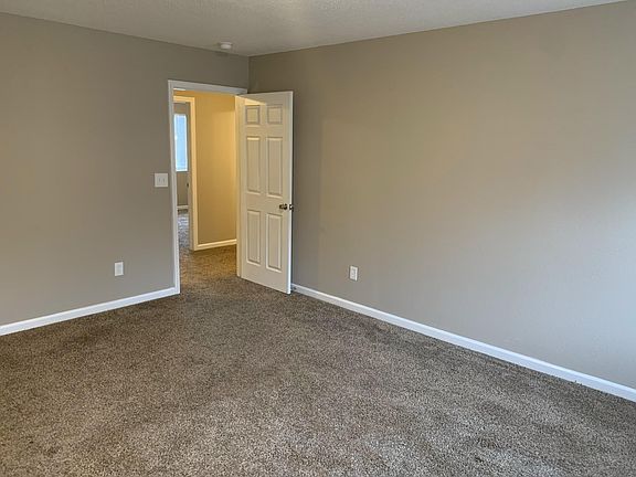 4th image of 3701 Wynterhall Way