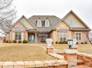 606 Hunter Ln, Sayre, OK 73662