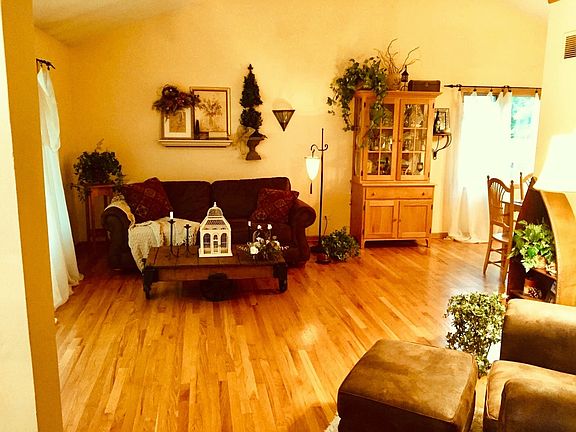 3rd image of 1080 Grand Mesa Ave