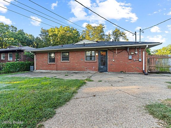 3rd image of 3535 Terrier Ln