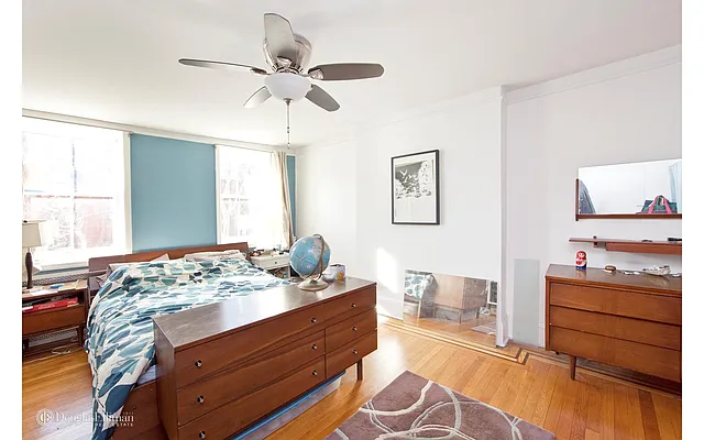Rented by Douglas Elliman | media 15