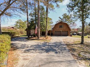 573 Highway 172, Hubert, NC 28539