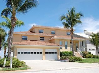 295 46th Ave, Saint Pete Beach, FL 33706
