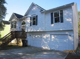 700 Dunlin Farms Ct, Lawrenceville, GA 30044