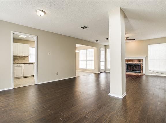 4th image of 5030 Glen Vista Dr