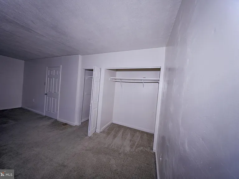 3308 Heidi Ln — Photo 23