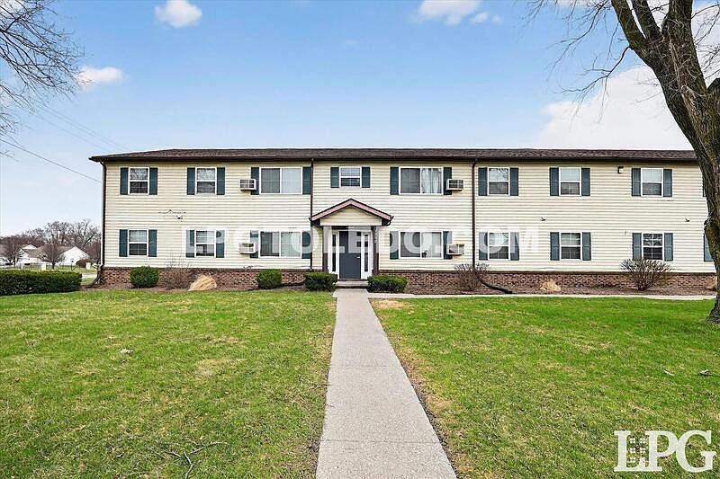 1st image of 1230 Bedford Woods Dr APT 8