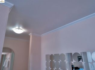 507 Wickson Ave APT 206, Oakland, CA 94610