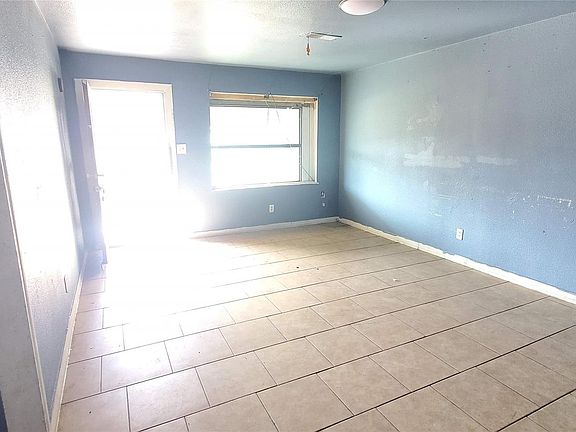2nd image of 7417 Miley St