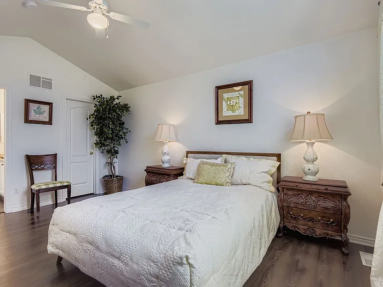 18182 E Colgate Pl — Photo 8