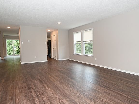 5th image of 8516 Adams Mills Pl