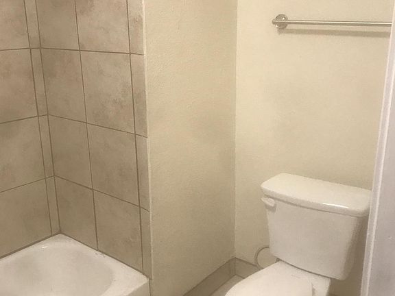 2nd image of 11901 S San Pedro St APT 12
