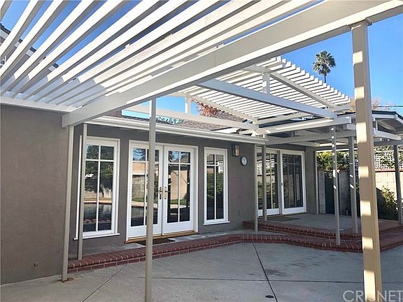 3rd image of 4658 Laurelgrove Ave