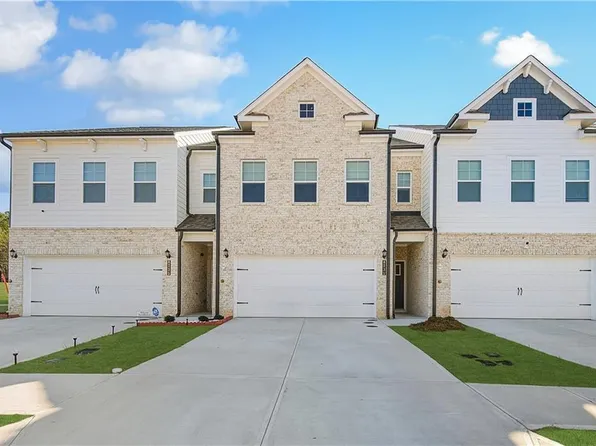 8098 Tiger Way, Riverdale, GA 30296