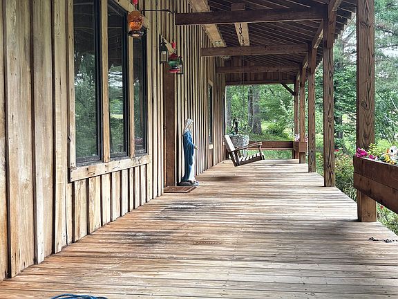 4th image of 7462 Campground Rd