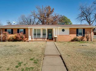 1706 Mary Ln, Wichita Falls, TX 76302