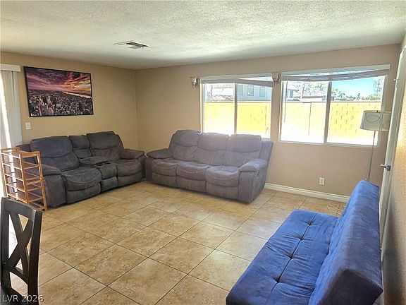 4th image of 3648 Bronco Rd